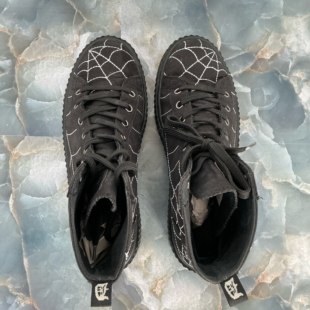 Demonia Arachnophobia Creeper Sneakers - Picture 2 of 7